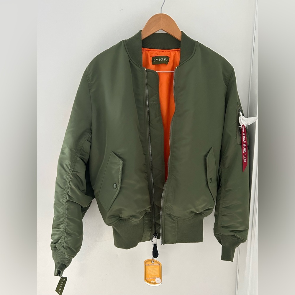 Alpha Industries Military Bomber Jacket - Unisex, size Small